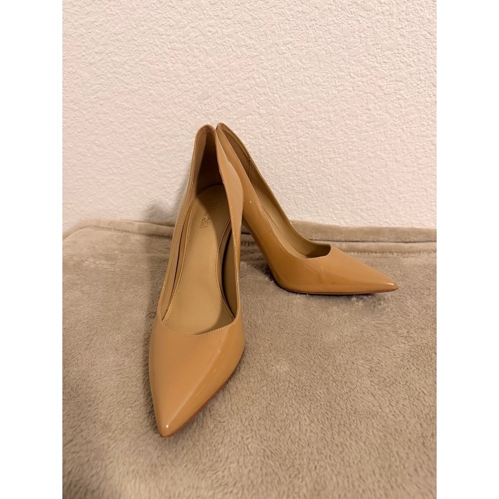 Michael Kors Tan Patent Leather Pointed Toe Stiletto Pumps Heels Womens 7